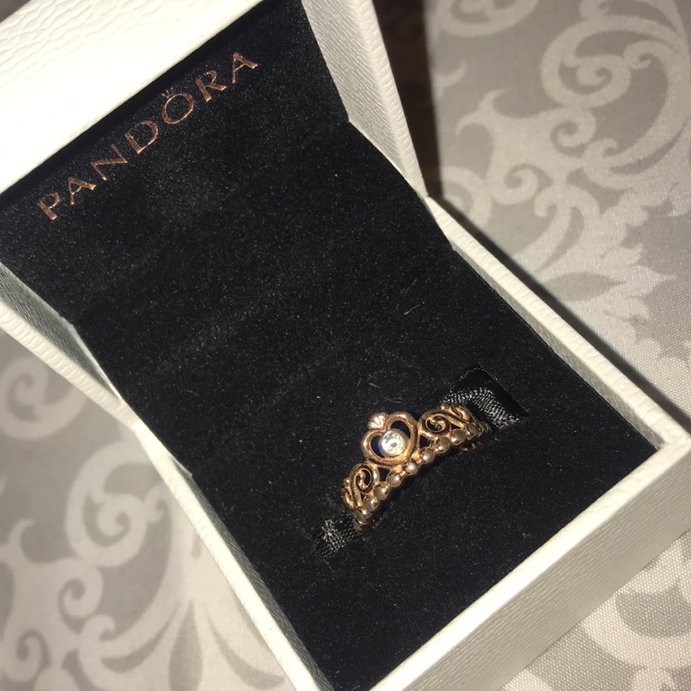 Rose gold princess pandora ring